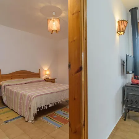 Lägenhet Sleeps 4 Pool